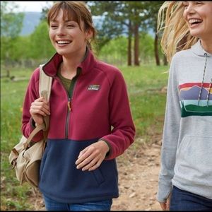LL Bean Mountain Classic Colorblock Fleece medium